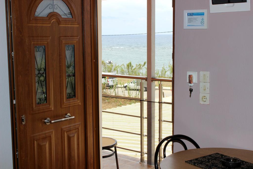 Appartement Seaview à Ágios Geórgios Extérieur photo